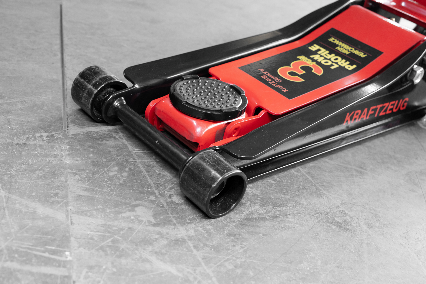 3-Ton Low-Profile High-Performance Car Jack